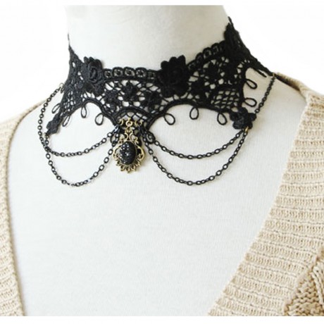 One Piece Gothic Lace Necklace