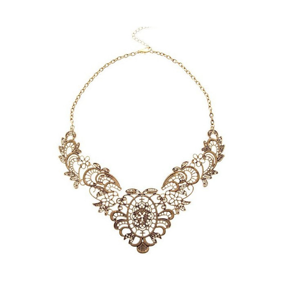 Elegant Hollowing Carved Necklace