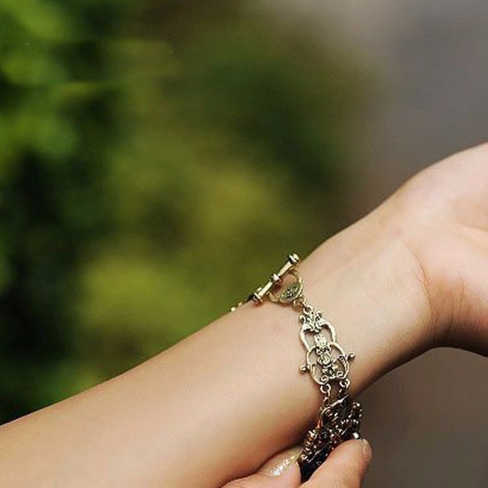 Inlaid Ruby Carved Bracelet